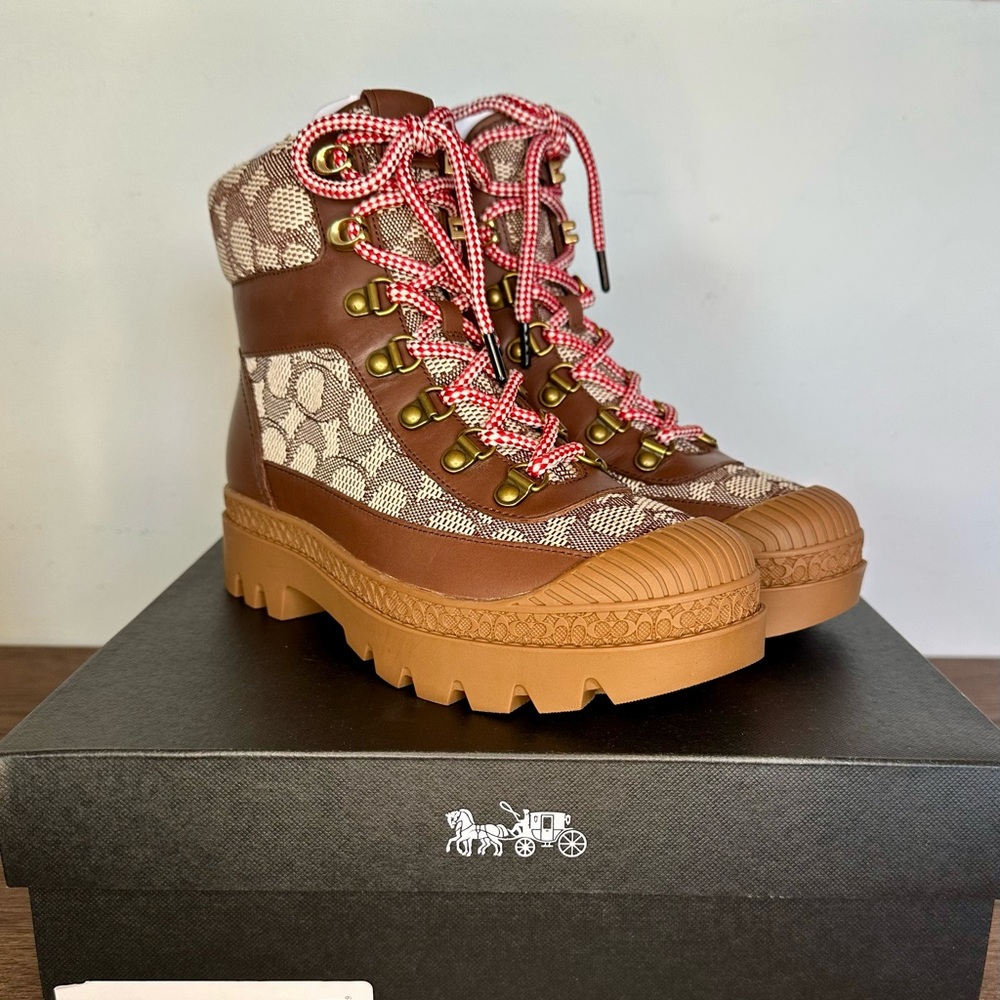 New Coach Talia Bootie In Signature Jacquard Size 6.5